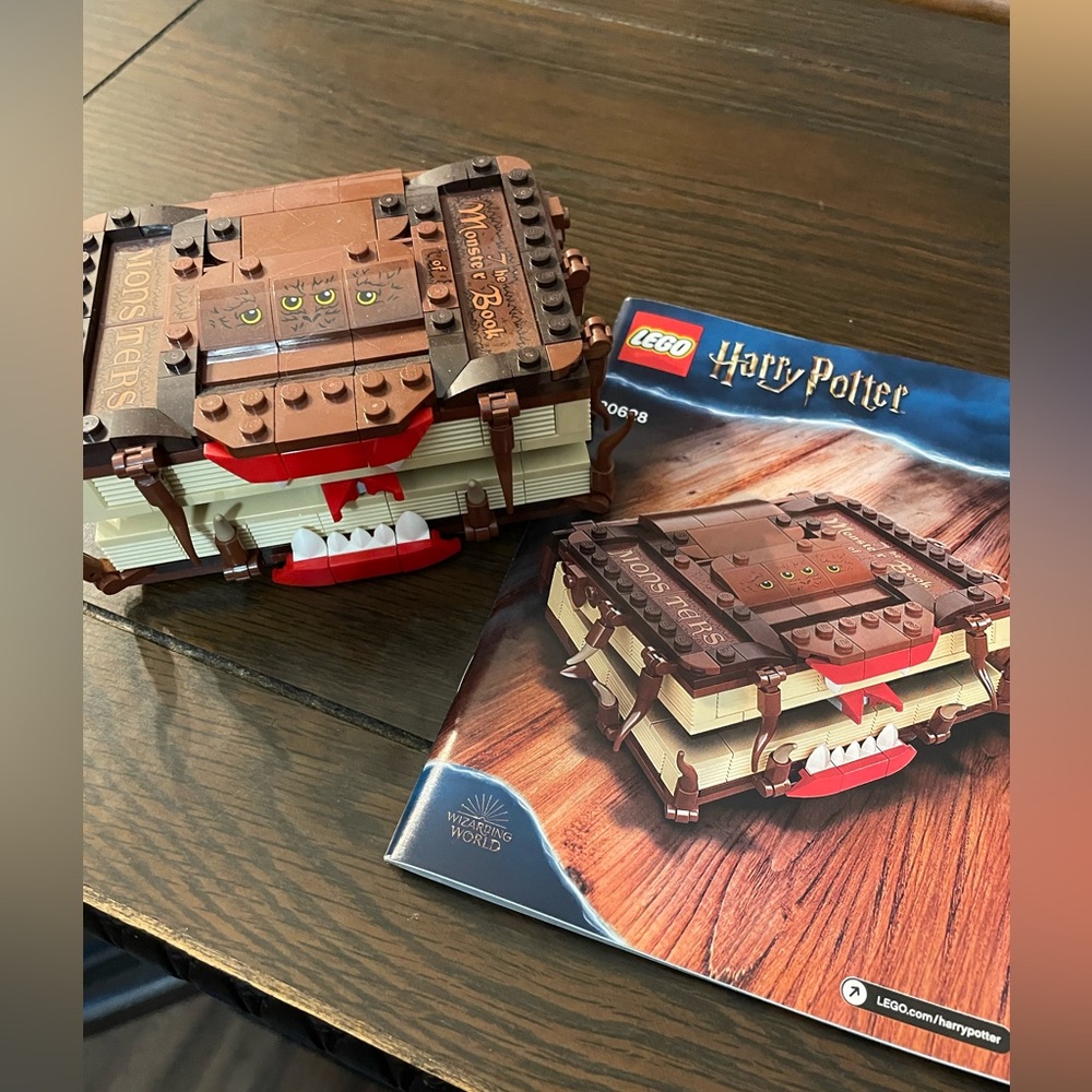 Harry Potter Monster Book Lego